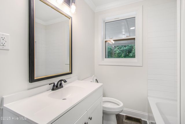 500 Jackson Lane, Kinston, NC 28501