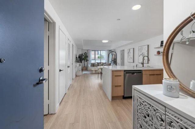 875 G 303, San Diego, CA 92101