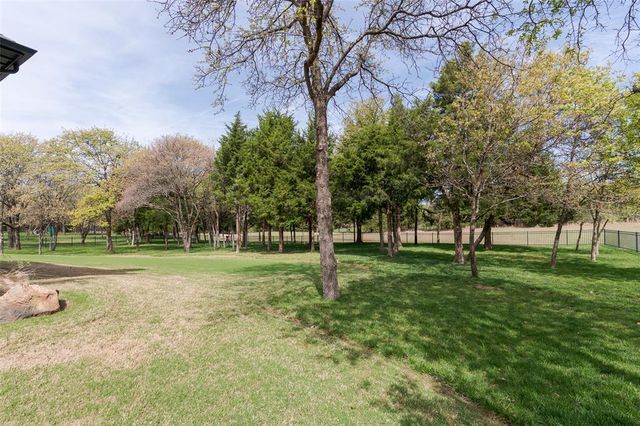 6517 Mystic Valley Drive, Edmond, OK 73034