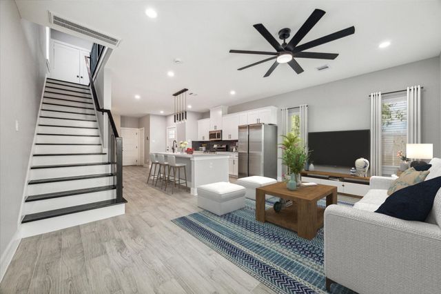 926 Granville Drive, Houston, TX 77091