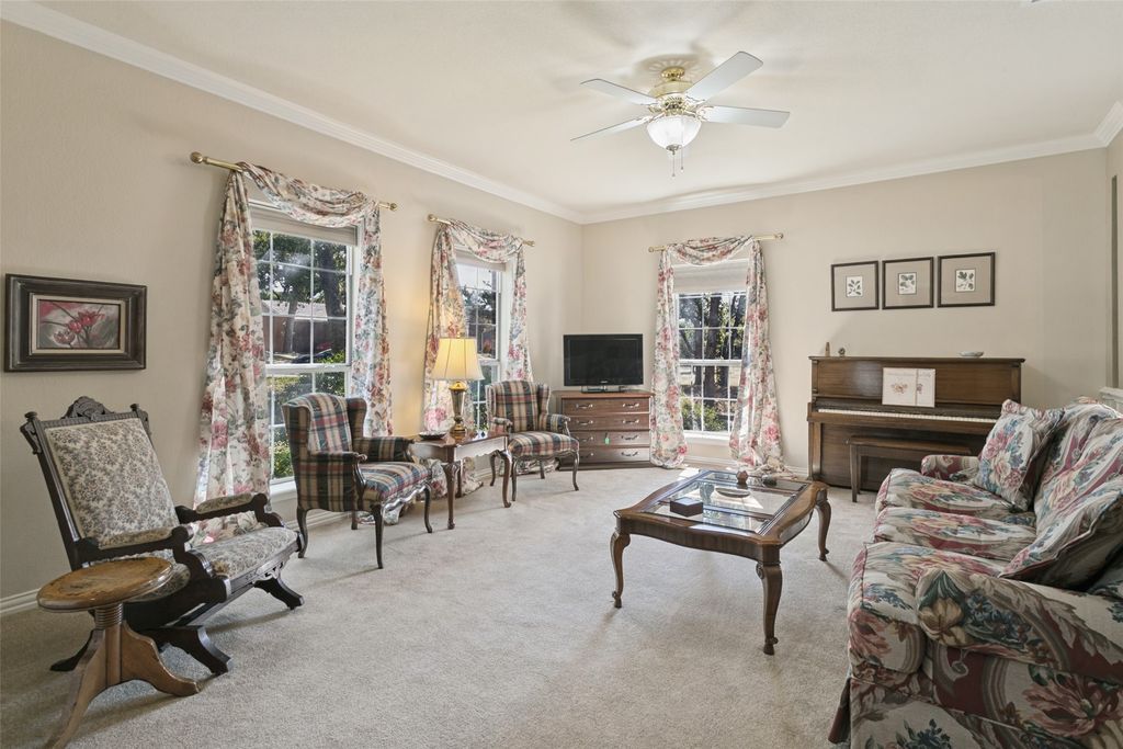 1814 Woodridge Drive, Arlington, TX 76013 — photo 4