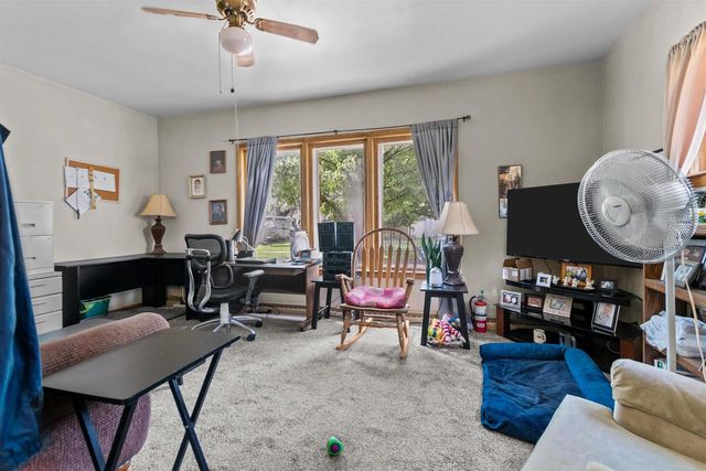 318 W BREWSTER STREET, Appleton, WI 54911