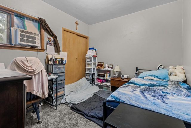 318 W BREWSTER STREET, Appleton, WI 54911