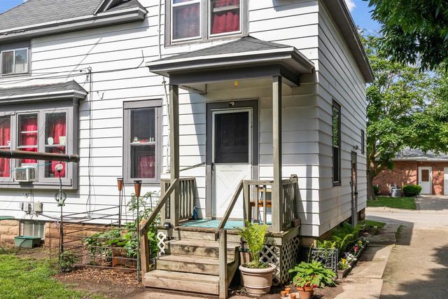 318 W BREWSTER STREET, Appleton, WI 54911