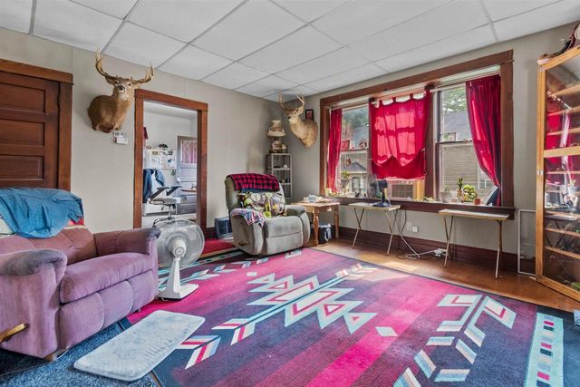 318 W BREWSTER STREET, Appleton, WI 54911