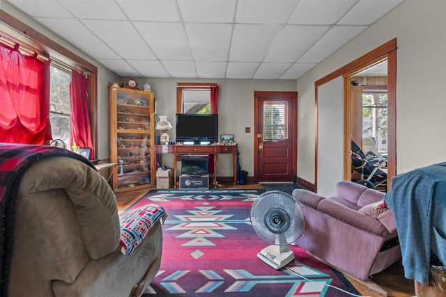 318 W BREWSTER STREET, Appleton, WI 54911