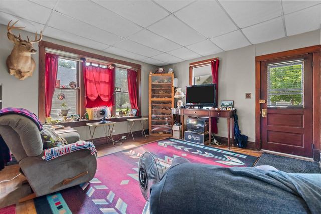 318 W BREWSTER STREET, Appleton, WI 54911