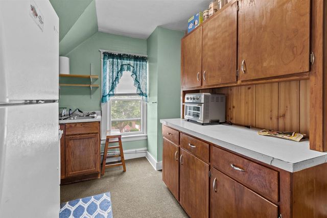 318 W BREWSTER STREET, Appleton, WI 54911