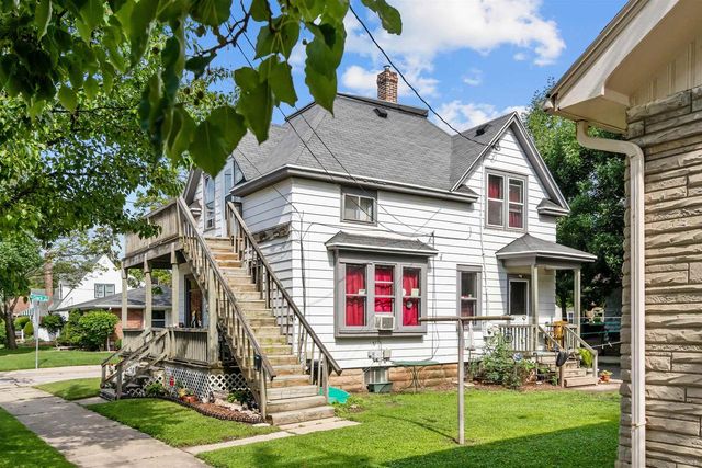 318 W BREWSTER STREET, Appleton, WI 54911