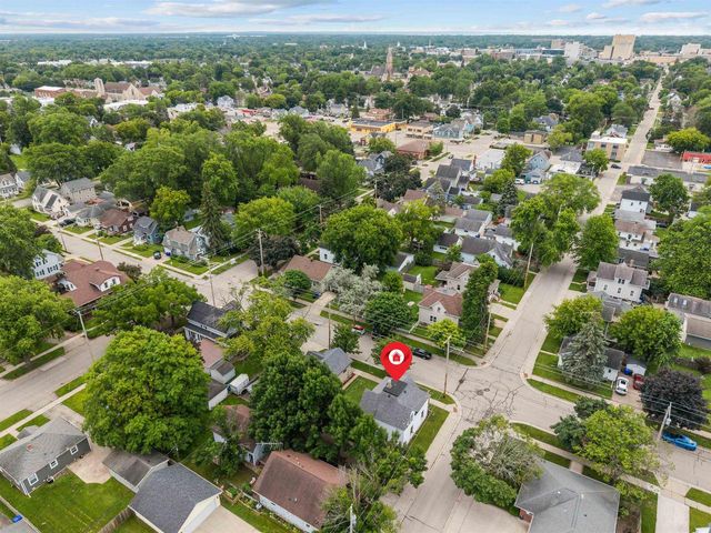 318 W BREWSTER STREET, Appleton, WI 54911