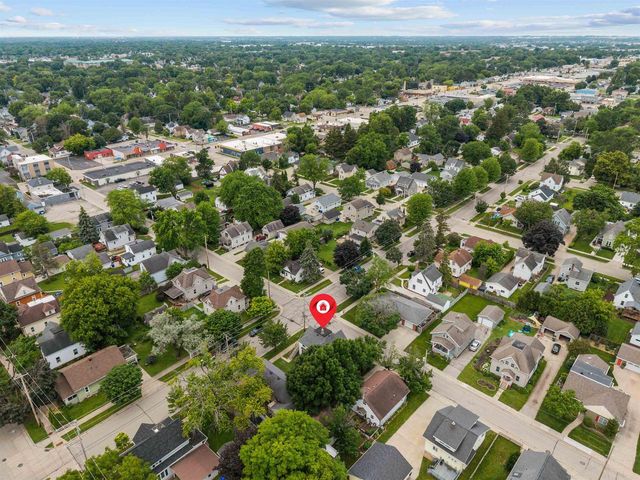 318 W BREWSTER STREET, Appleton, WI 54911