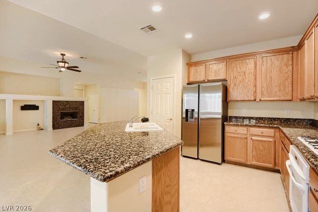 10140 Trellis Rose Court, Las Vegas, NV 89148
