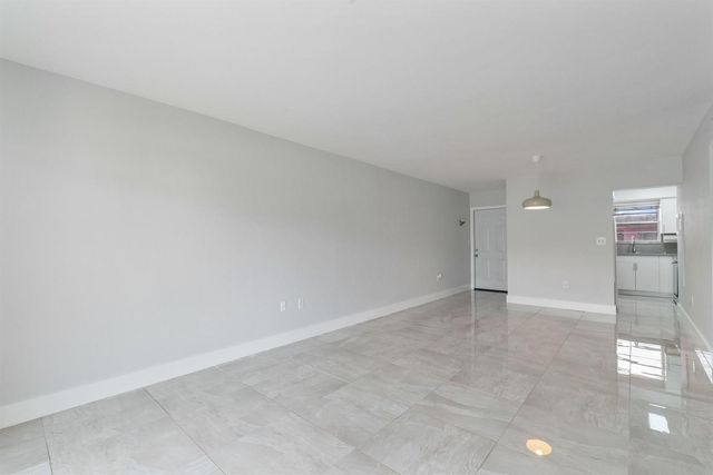 7500 SW 82nd Street G209, Miami, FL 33143
