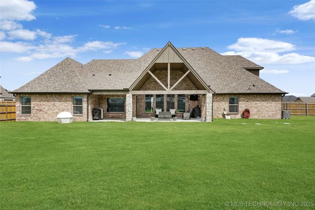 16622 S 2nd West Avenue, Glenpool, OK 74033