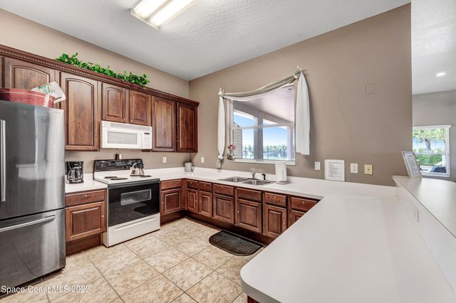3050 Purple Martin Lane, Indialantic, FL 32903