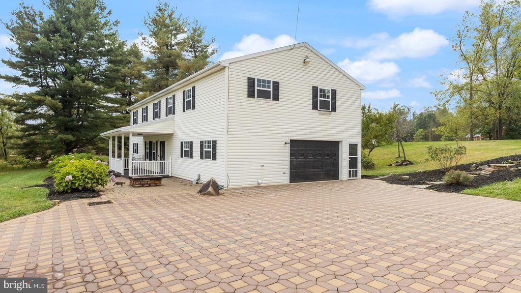 739 COMPANY FARM RD, Aspers, PA 17304