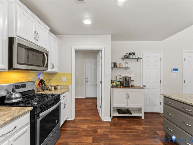 5513 Bankstown Ln, Chesterfield, VA 23237