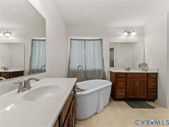 5513 Bankstown Ln, Chesterfield, VA 23237