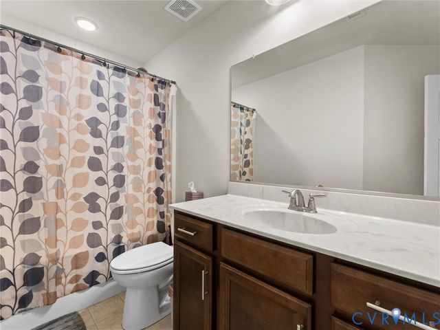 5513 Bankstown Ln, Chesterfield, VA 23237