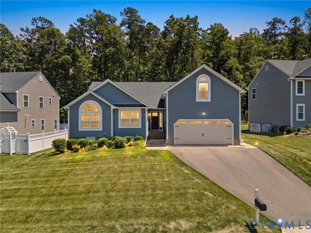 5513 Bankstown Ln, Chesterfield, VA 23237