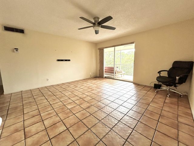 642 NW 13th Street 35, Boca Raton, FL 33486
