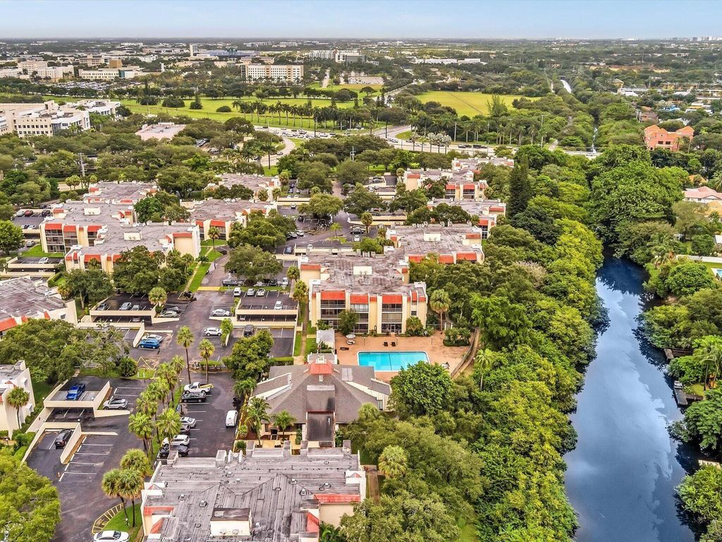 642 NW 13th Street 35, Boca Raton, FL 33486