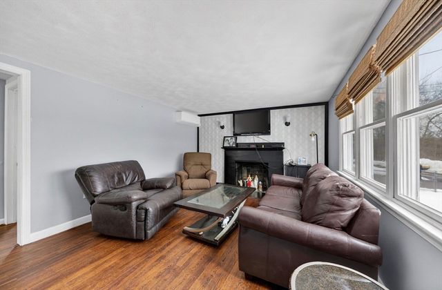 22 Eames Ave, Brockton, MA 02302