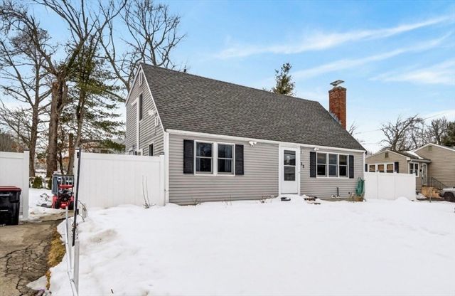 22 Eames Ave, Brockton, MA 02302
