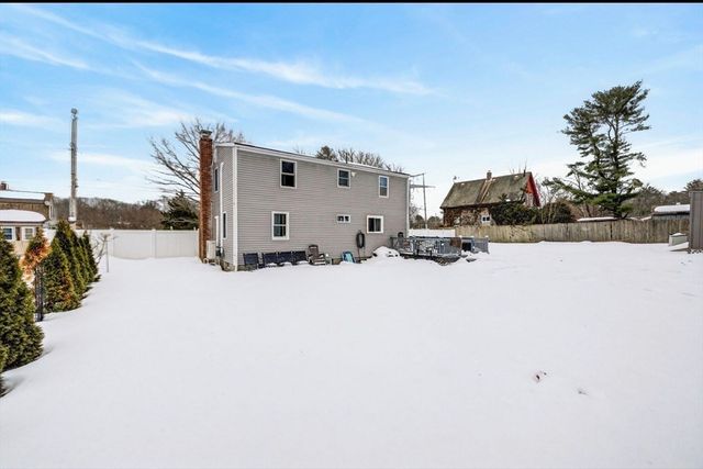 22 Eames Ave, Brockton, MA 02302