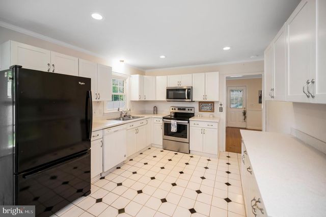 603 PERRY DR, Fredericksburg, VA 22405