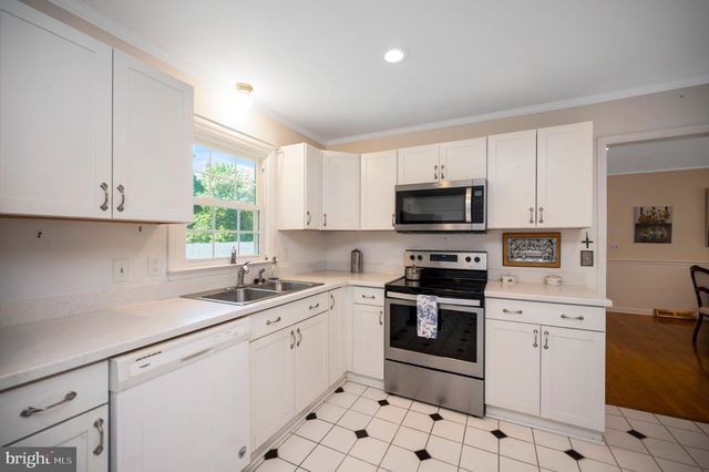 603 PERRY DR, Fredericksburg, VA 22405