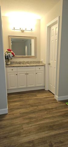 201 Manatee Lane C, Fort Pierce, FL 34982