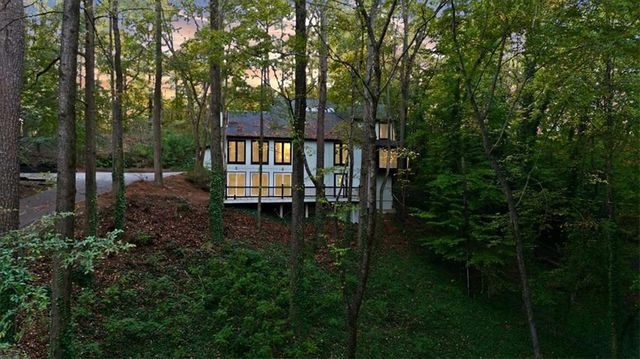 4830 Rebel NW Trail, Sandy Springs, GA 30327