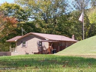 3381 Upper Caney Valley Rd, Tazewell, TN 37879