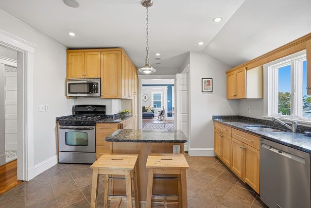 173 Grovers Ave 3, Winthrop, MA 02152