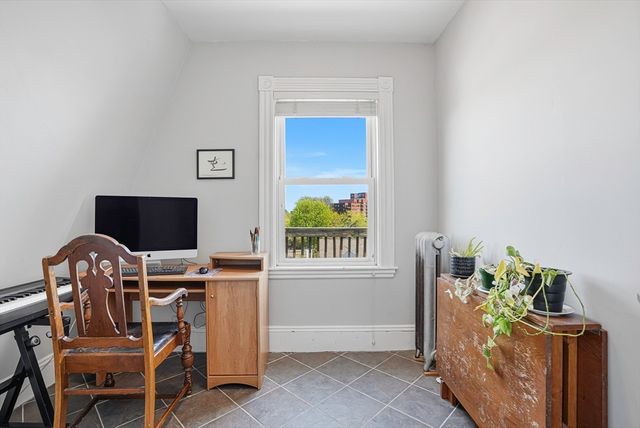 173 Grovers Ave 3, Winthrop, MA 02152