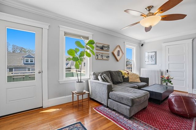 173 Grovers Ave 3, Winthrop, MA 02152