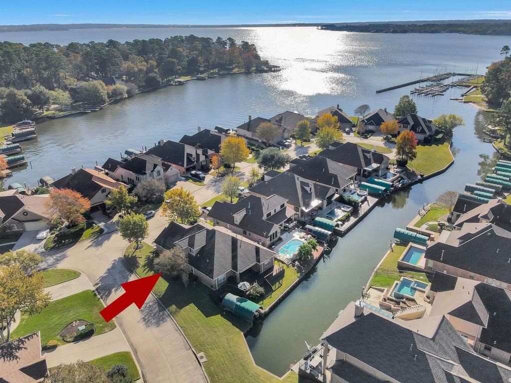 11068 First Light, Montgomery, TX 77356