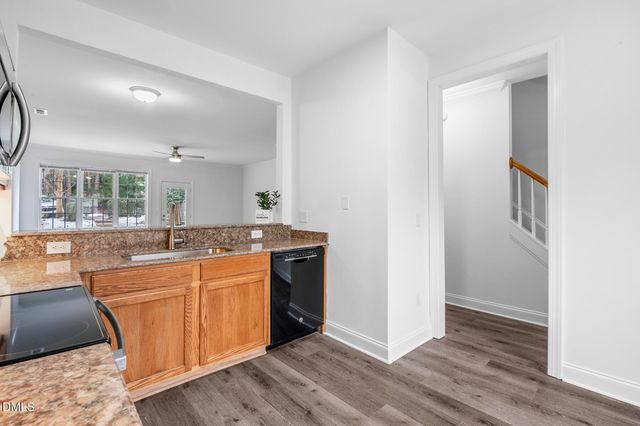 168 Lumina Place, Holly Springs, NC 27540