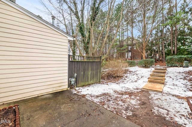 168 Lumina Place, Holly Springs, NC 27540