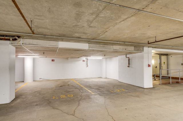 183 Oak Street 308, Newton, MA 02464