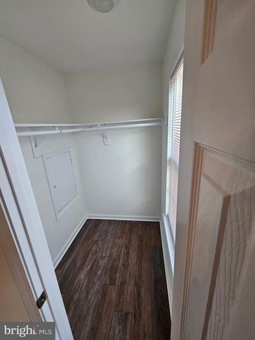 111 BARRINGTON LN, Winchester, VA 22601
