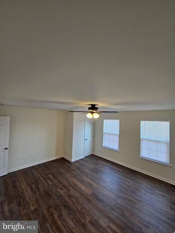 111 BARRINGTON LN, Winchester, VA 22601
