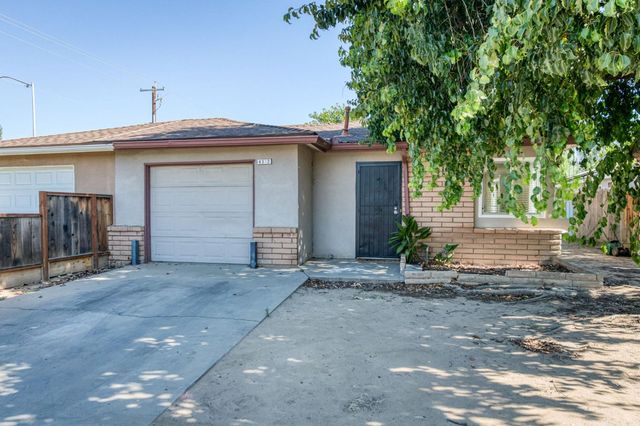 4372 N Cornelia Avenue, Fresno, CA 93722
