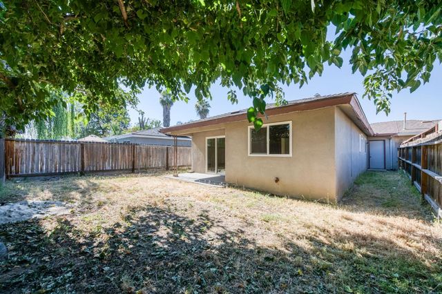 4372 N Cornelia Avenue, Fresno, CA 93722