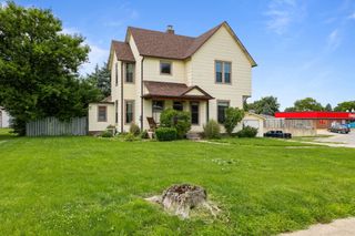 605 S Jefferson Way, Indianola, IA 50125