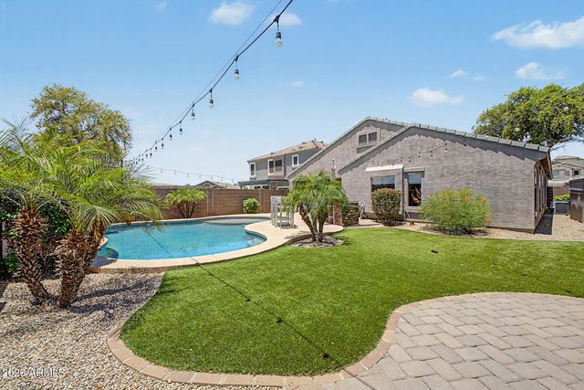 1219 E NANCY Avenue, San Tan Valley, AZ 85140