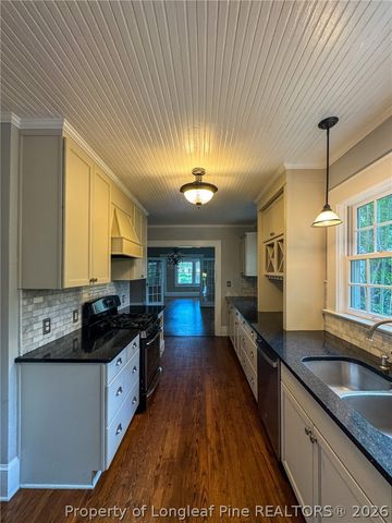 411 Cape Fear Avenue, Fayetteville, NC 28303