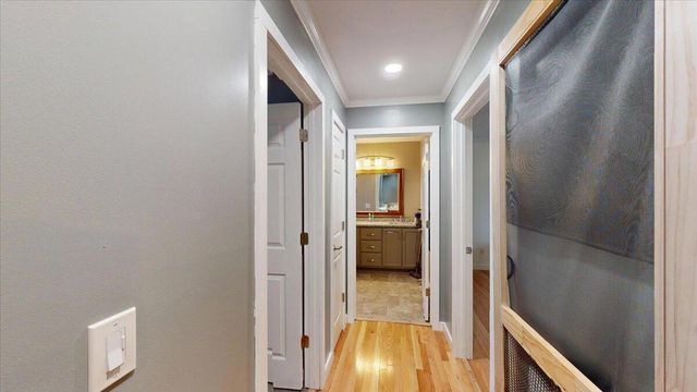 8712 Oak View Drive, Chattanooga, TN 37421