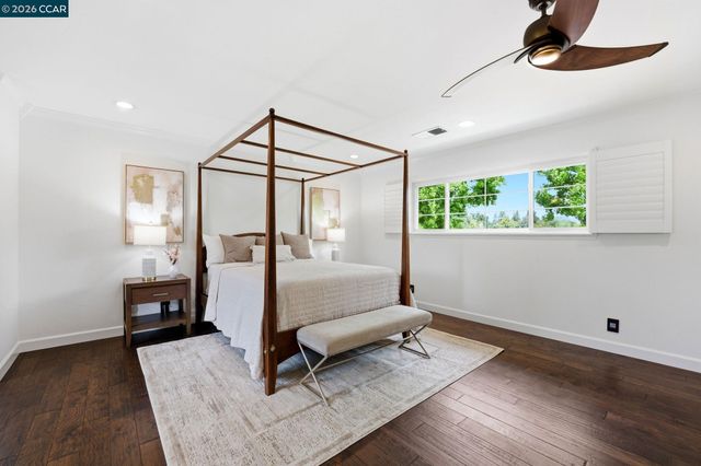 1433 Walnut Ave, Walnut Creek, CA 94598